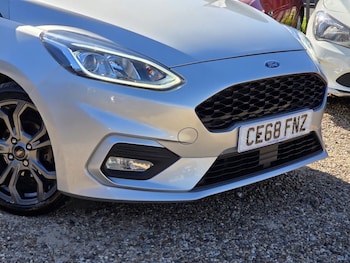 Used Ford Fiesta 2018 for sale - 78818944: Photo