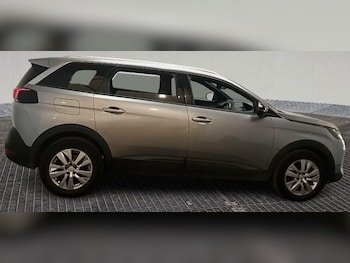 Used Peugeot 5008 2023 for sale - 78908263: Photo
