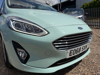 Used Ford Fiesta 2018 for sale - 79437826: Photo