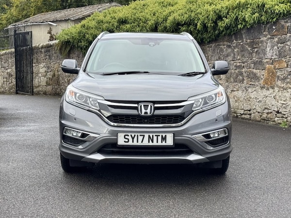 Used Honda CR-V 2017 for sale - 75692799: Photo 2