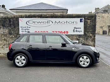 Used MINI Hatch 2018 for sale - 77188636: Photo