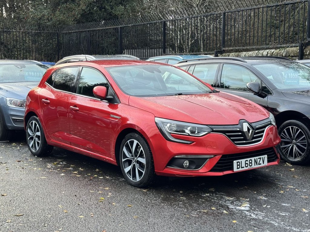 Used Renault Megane 2019 for sale - 76740369: Photo 1