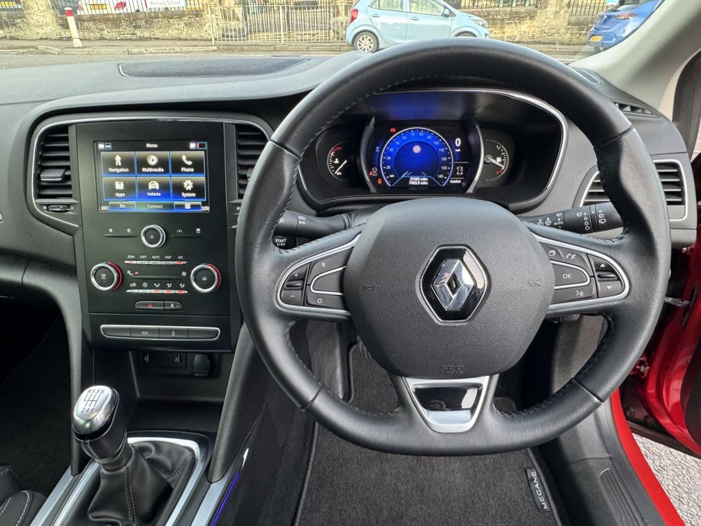 Used Renault Megane 2019 for sale - 76740369: Photo 21