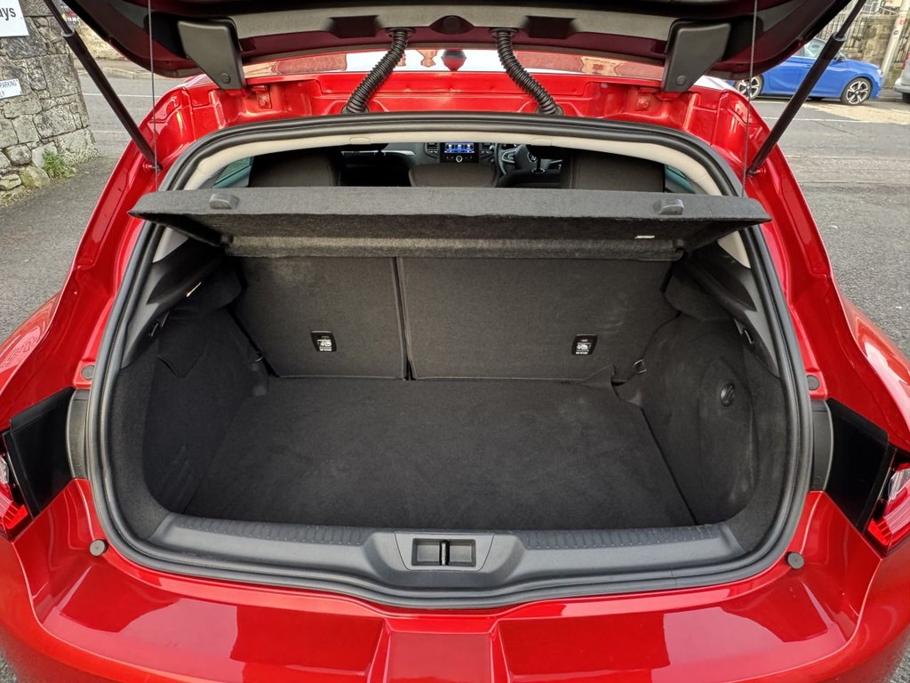 Used Renault Megane 2019 for sale - 76740369: Photo 22