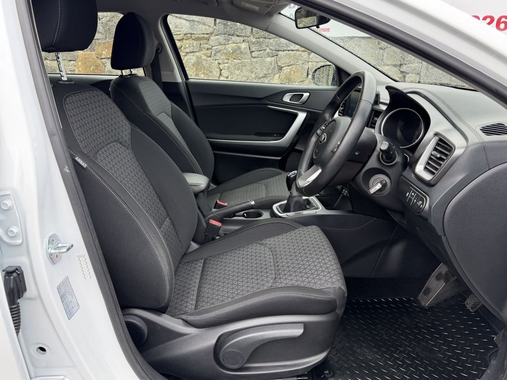 Used Kia Ceed 2019 for sale - 77667662: Photo 5