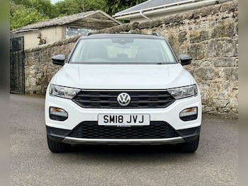 Used Volkswagen T-Roc 2018 for sale - 78749751: Photo