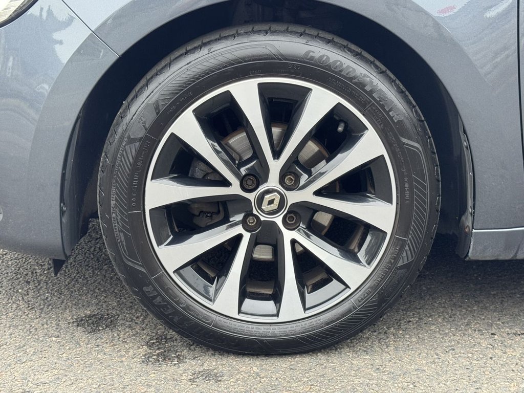 Used Renault Clio 2020 for sale - 76069199: Photo 23