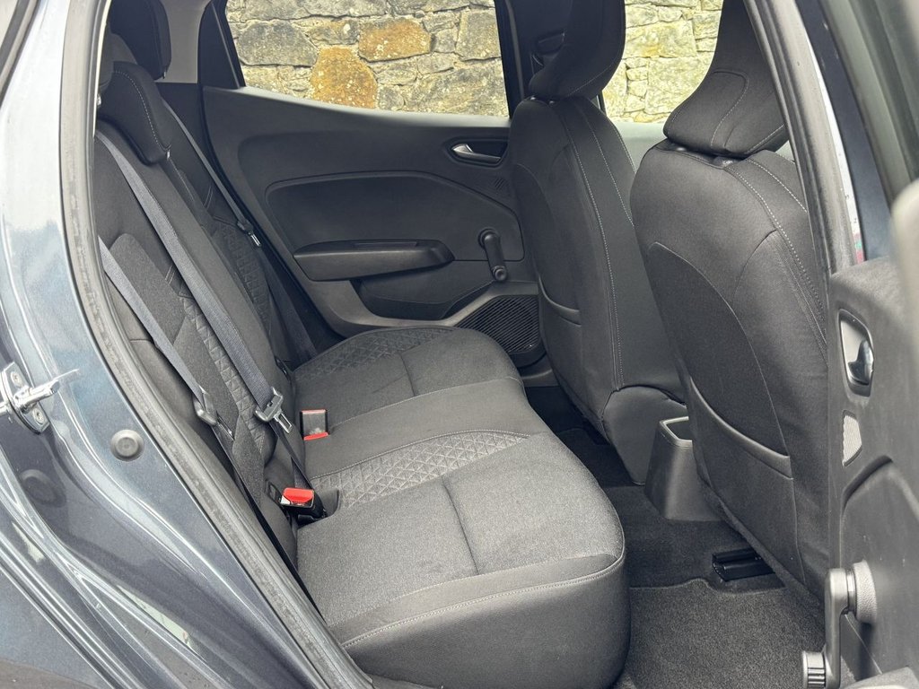 Used Renault Clio 2020 for sale - 76069199: Photo 7