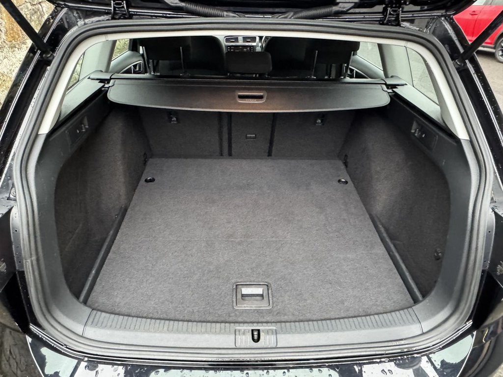 Used Volkswagen Golf 2018 for sale - 76617822: Photo 10