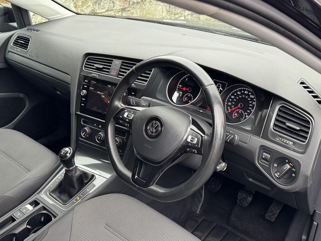 Used Volkswagen Golf 2018 for sale - 76617822: Photo 6