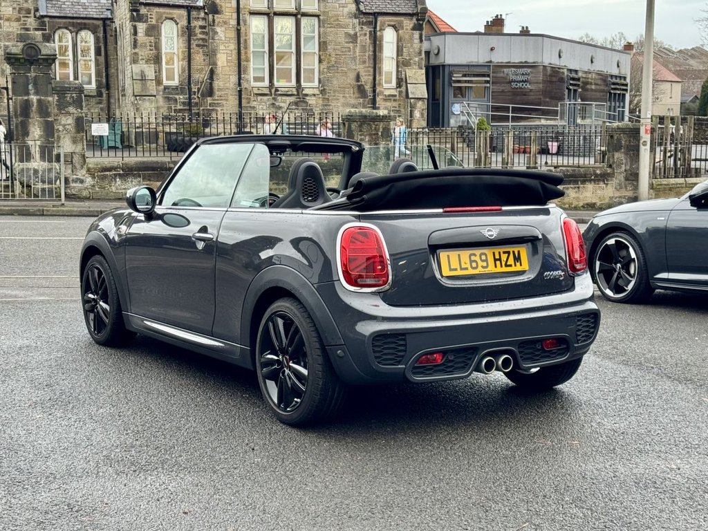 Used MINI Convertible 2019 for sale - 76883695: Photo 20