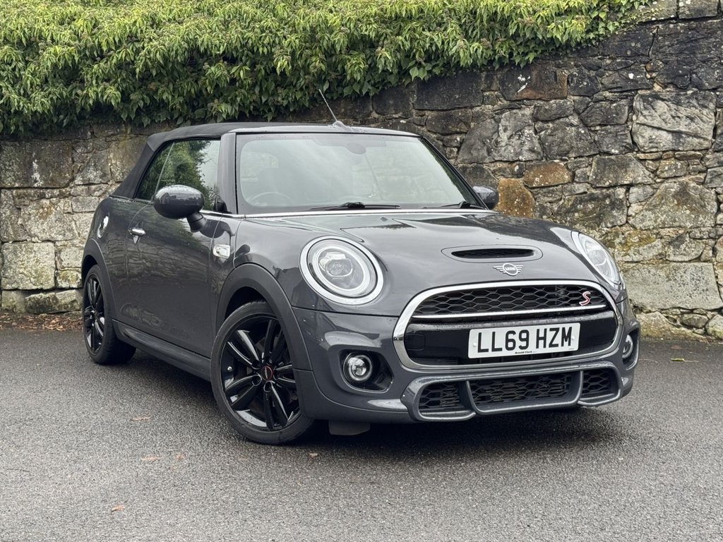 Used MINI Convertible 2019 for sale - 76883695: Photo 23