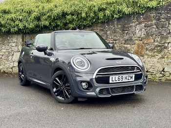 Used MINI Convertible 2019 for sale - 76883695: Photo