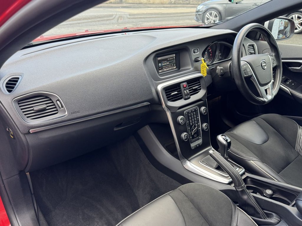 Used Volvo V40 2018 for sale - 76482342: Photo 13