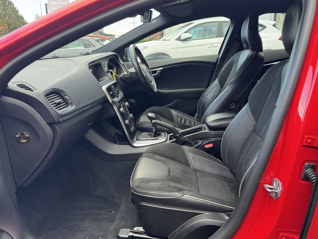 Used Volvo V40 2018 for sale - 76482342: Photo 14