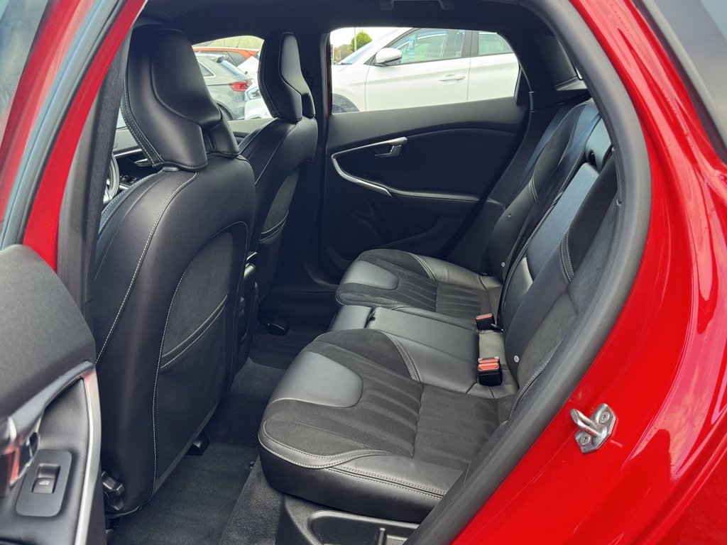 Used Volvo V40 2018 for sale - 76482342: Photo 16