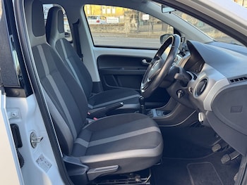 Used Volkswagen up! 2018 for sale - 76345848: Photo