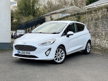 Used Ford Fiesta 2018 for sale - 77547503: Photo