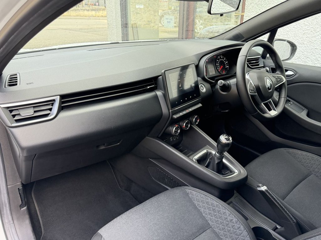 Used Renault Clio 2020 for sale - 77608877: Photo 20