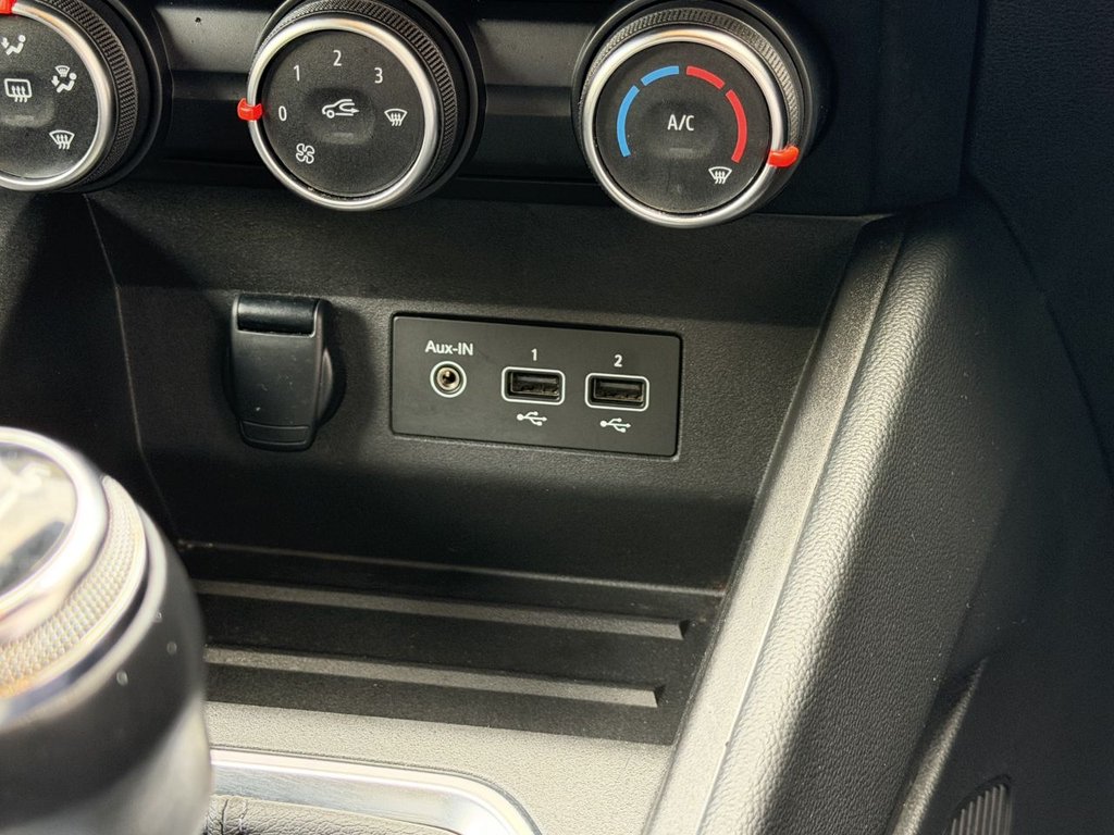 Used Renault Clio 2020 for sale - 77608877: Photo 23