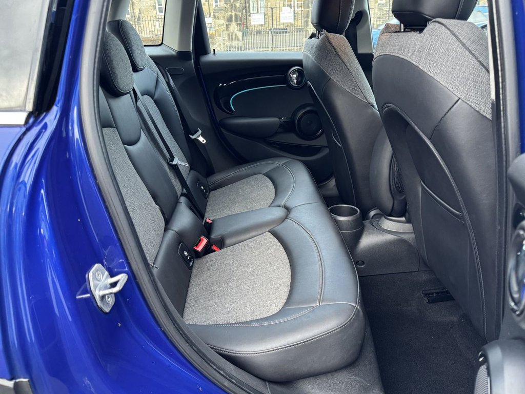 Used MINI Hatch 2018 for sale - 76841182: Photo 6