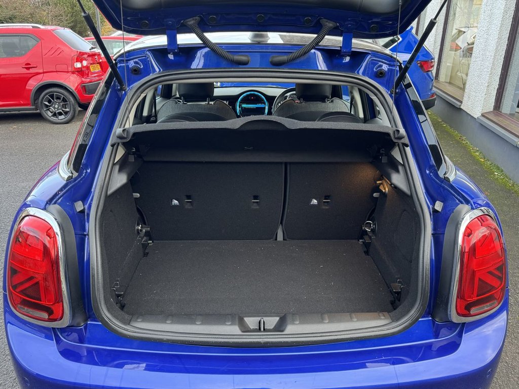 Used MINI Hatch 2018 for sale - 76841182: Photo 8