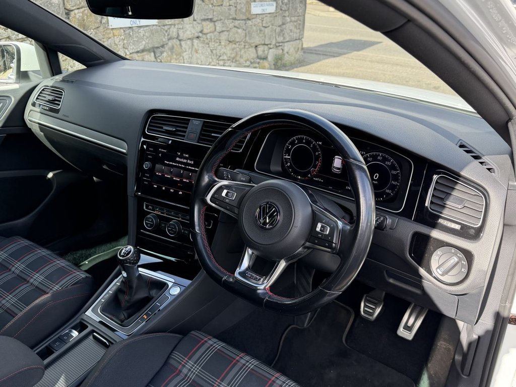 Used Volkswagen Golf 2019 for sale - 78069232: Photo 15