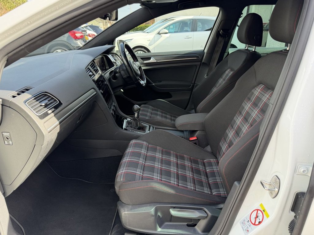 Used Volkswagen Golf 2019 for sale - 78069232: Photo 19