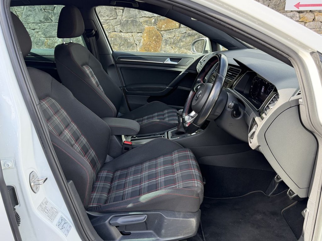 Used Volkswagen Golf 2019 for sale - 78069232: Photo 5