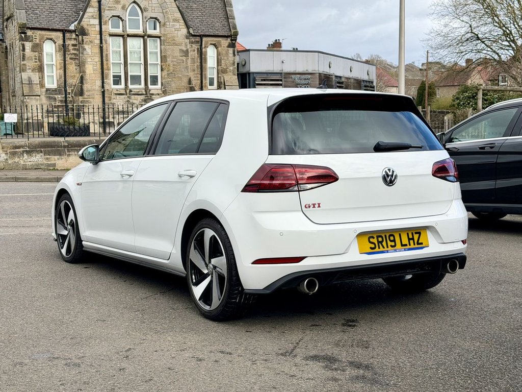 Used Volkswagen Golf 2019 for sale - 78069232: Photo 9
