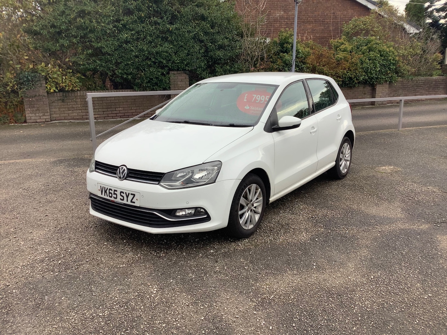 Used Volkswagen Polo 2015 for sale - 76413367: Photo 2