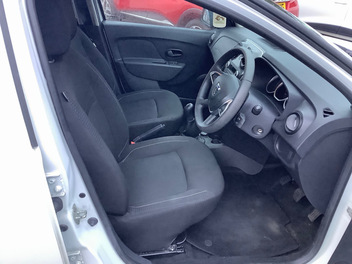 Used Dacia Sandero 2017 for sale - 76222085: Photo 8