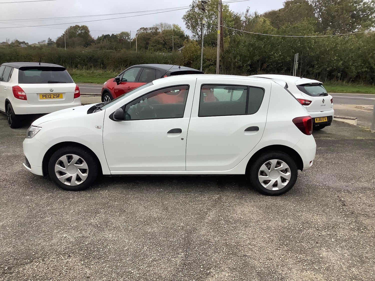 Used Dacia Sandero 2017 for sale - 76222085: Photo 9