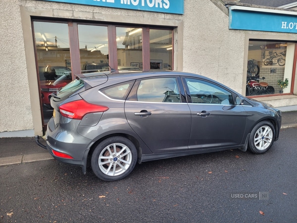 Used Ford Focus 2015 for sale - 77372059: Photo 2