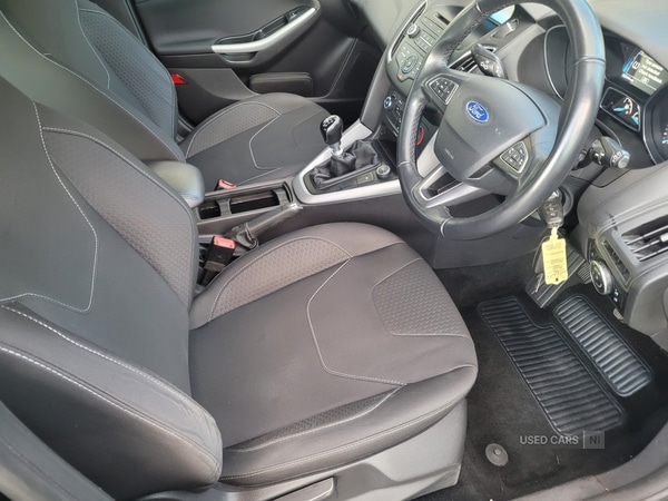 Used Ford Focus 2015 for sale - 77372059: Photo 9