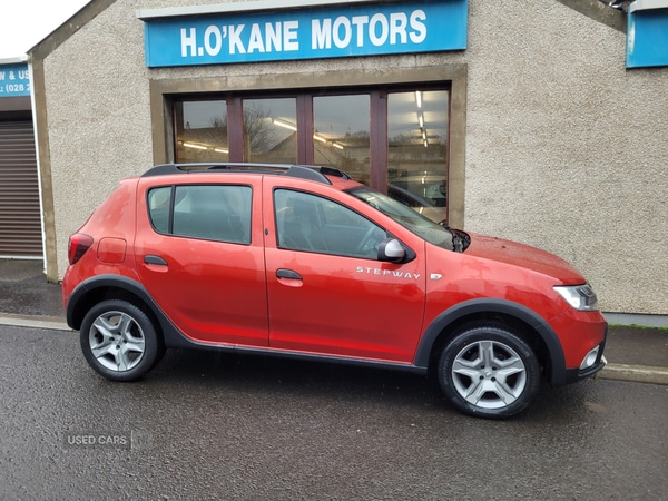 Used Dacia Sandero Stepway 2018 for sale - 76729807: Photo 1