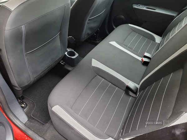 Used Dacia Sandero Stepway 2018 for sale - 76729807: Photo 10