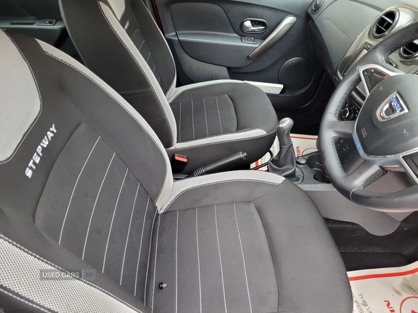 Used Dacia Sandero Stepway 2018 for sale - 76729807: Photo 8
