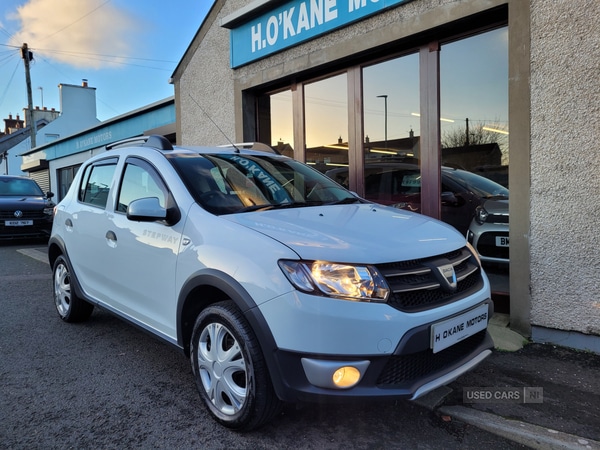 Used Dacia Sandero Stepway 2015 for sale - 77551132: Photo 2