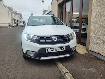 Used Dacia Sandero Stepway 2016 for sale - 76153629: Photo