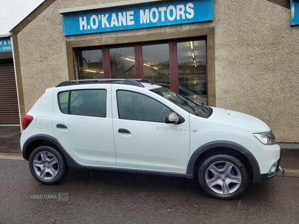 Used Dacia Sandero Stepway 2020 for sale - 76729803: Photo 2