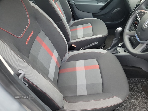 Used Dacia Sandero Stepway 2019 for sale - 77163877: Photo 3