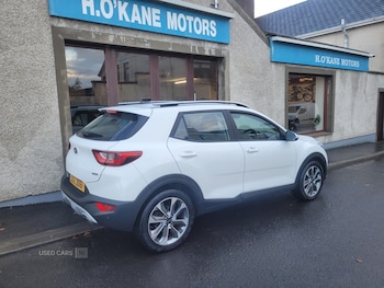 Used Kia Stonic 2020 for sale - 76634664: Photo