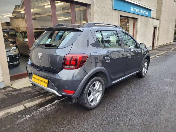 Used Dacia Sandero Stepway 2020 for sale - 77163829: Photo 2