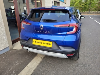 Used Renault Captur 2021 for sale - 78742552: Photo