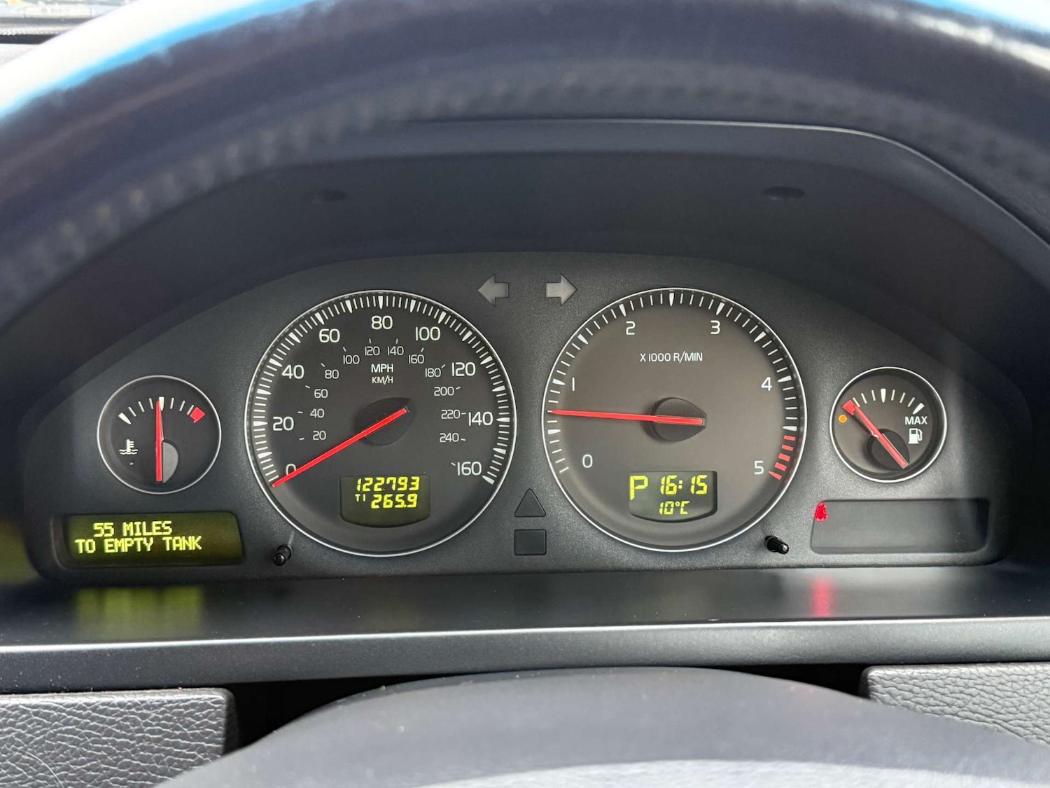 Used Volvo XC90 2010 for sale - 77749049: Photo 21