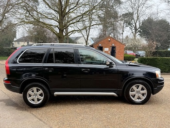 Used Volvo XC90 2010 for sale - 77749049: Photo