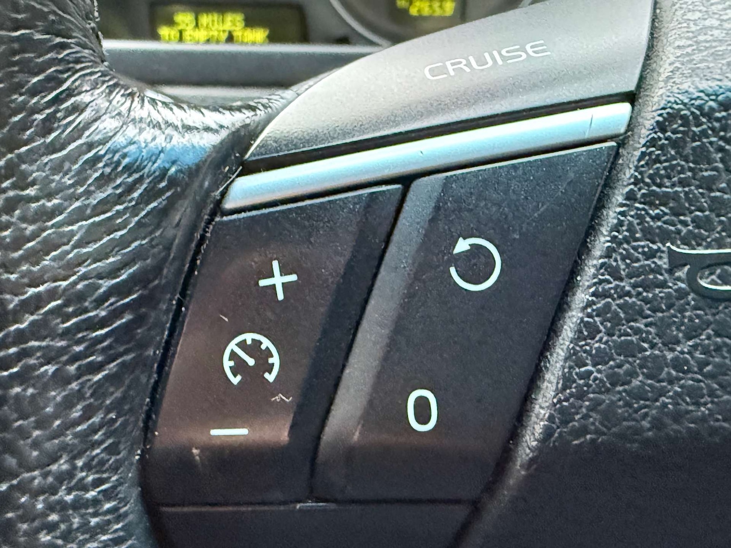 Used Volvo XC90 2010 for sale - 77749049: Photo 9