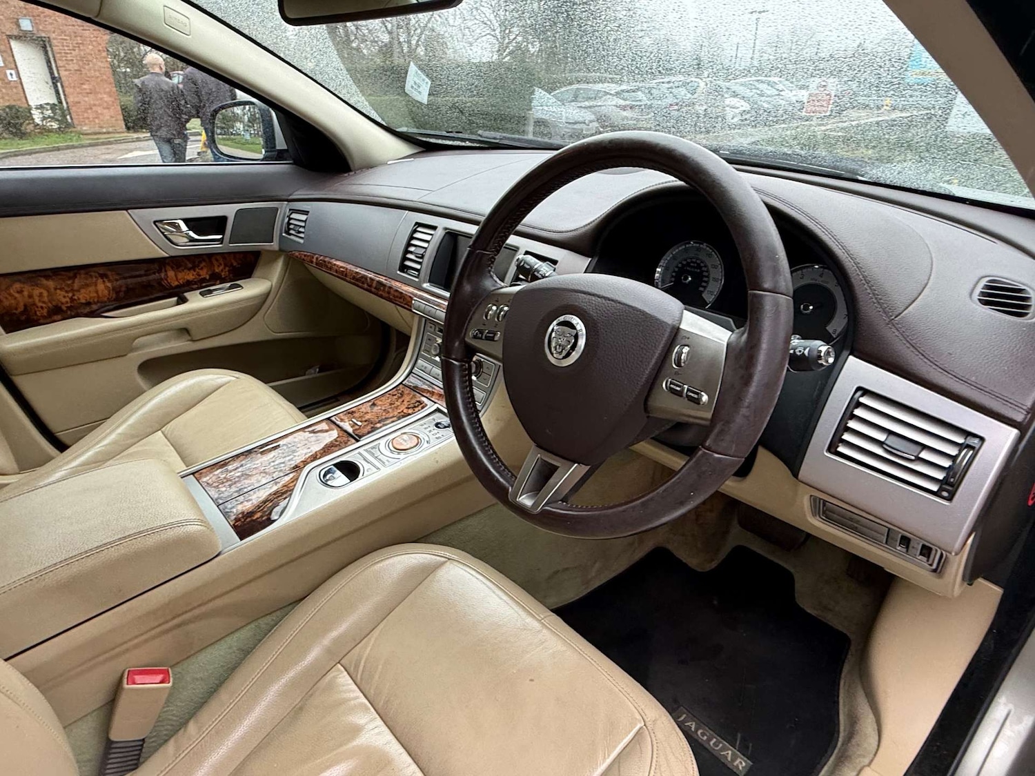 Used Jaguar XF 2010 for sale - 77621929: Photo 17