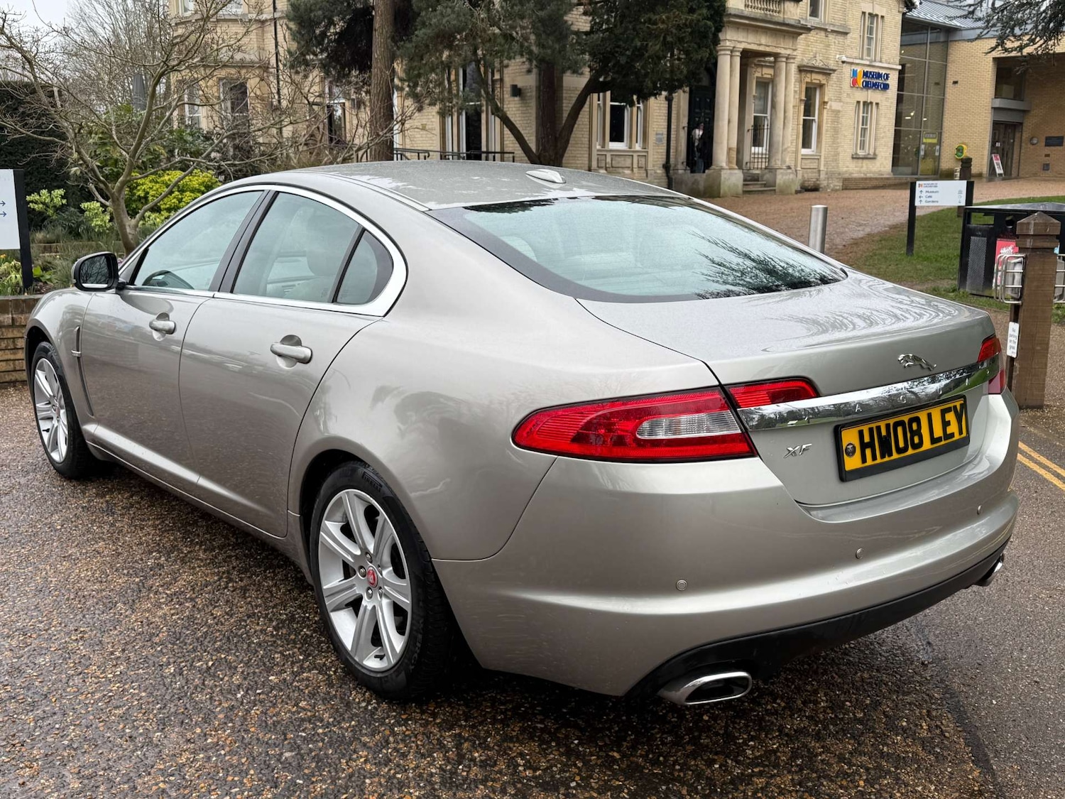Used Jaguar XF 2010 for sale - 77621929: Photo 7